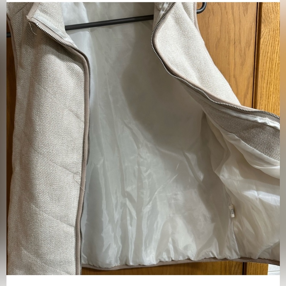 Vest bundle - Picture 8 of 10